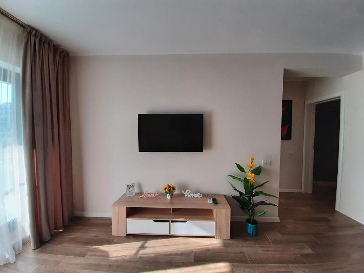 Serrenity Aparthotel Sea View Luxury Tower Năvodari Exterior foto